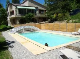 Apartment mit Gemeinschaftspool im Diois by Interhome