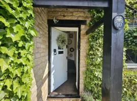 Cotswold Stay (Burford House)