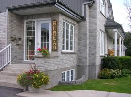 匹敌特撒宾汽车旅馆，位于米拉贝尔的酒店