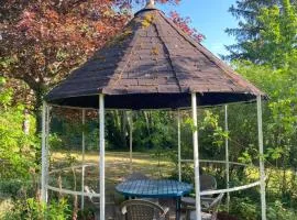 Le Refuge du Jardin de l'Impériale-les Gites de l'Impériale
