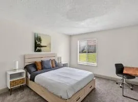 Modern 1-bedroom apartment in Lenexa