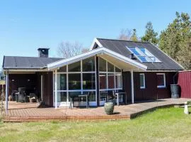 4 person holiday home in Hadsund