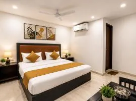 Hotel Anmol Stay- Near Saket Metro Station