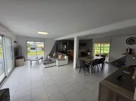 Maison moderne avec jardin Idéal famille & groupes