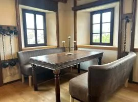 Interessante Ferienwohnung ARRESTZELLEN für 6 Pers - Rittergut Leppersdorf vor Radeberg bei Dresden