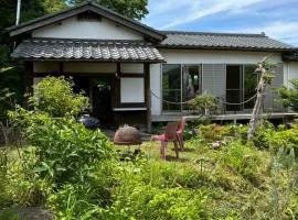 BBQグリル&Pizza窯付ワンルーム古民家ペット可ー葉山ー