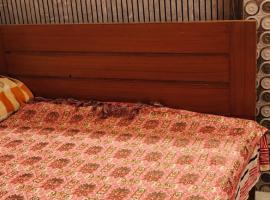 Bhopal Stay Nehru nagar，位于博帕尔的酒店