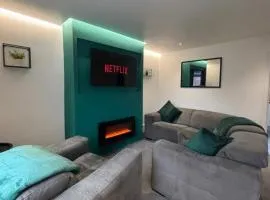 Halton Home Wi-Fi ideal for contractors WA7