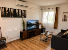 Entre parenthèses - Grand confort et Parking privé，位于Le Fousseret的酒店