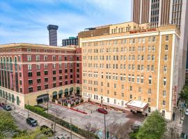 Drury Plaza Hotel New Orleans，位于新奥尔良的酒店