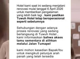 Tuwuh Hotel at Kayutangan