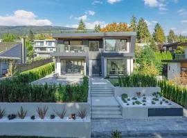Modern Mountain View Villa