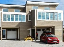 6 person holiday home in Dyrvik