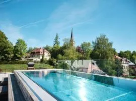4K - Rooftop-Pool und klimatisierte Zimmer