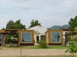Macondo Agriliving Tiny Houses