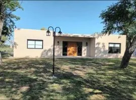 Casa de campo en barrio cerrado