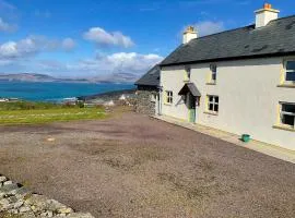 Rhea Holiday Home Kilcrohane by Trident Holiday Homes