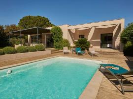 Villa Malona, 7 km de la plage，位于索雷德的酒店