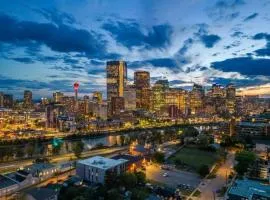 Breath Taking View-TopFloorPHaccess-DTskyline-2BR2WR-5Guest