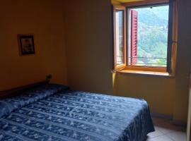 Albergo Coira Antica Dimora，位于Santa Brigida的酒店
