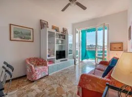 Panoramic balcony in the heart of Lavagna