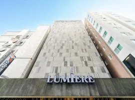 Yeoksam Lumiere Hotel