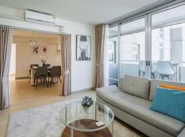 Nordic Minimal 3BR with Tub Near Impact Arena DMK Airport