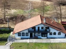 Apartment Licka Vodenica