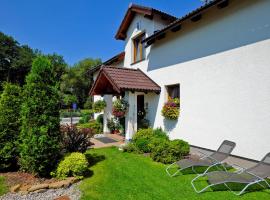 乔珀克膳食公寓酒店，位于利普托斯基米库拉斯的海滩酒店