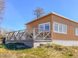 2 Bedroom Gorgeous Home In Frillesås