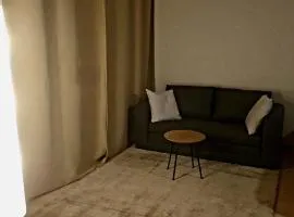 Downtown studio, near railwaystation, with exercise facilities