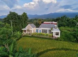 Brand New ! Villa Bella Lovina - Private Pool - Rice Field View