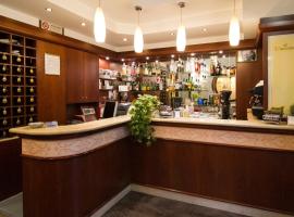 Pensione Al Pescatore，位于泰尔莫利的酒店