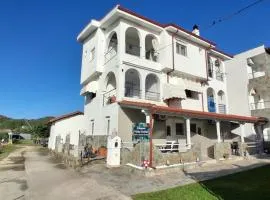 Elegant Villa Stelios