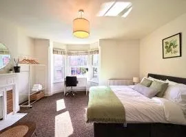 Central Reading Guest House
