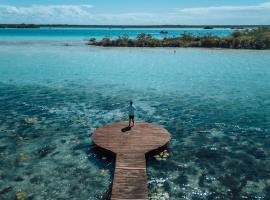 Hotel CasaBakal - A pie de Laguna - Bacalar，位于巴卡拉尔的酒店