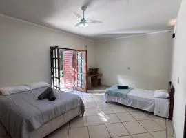 Quarto suíte privativo em campinas para 4 pessoas