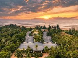 Foxoso La Beach Resort & Spa