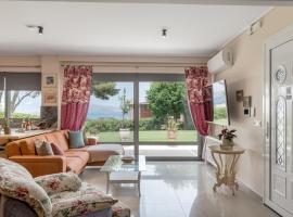 Celeste Sea View Home with Jacuzzi and BBQ，位于帕萨里迪的酒店