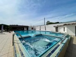VILLA PRAXEDES con piscina a Nettuno
