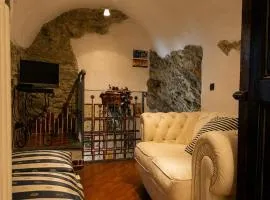 La Rocca Sospesa - Al Vicolo Ristretto Apricale