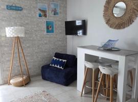 studio presqu'île Fouras proche de la plage parking privé，位于富拉的酒店