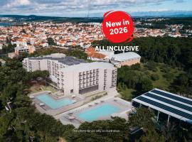 Family Hotel Adria - All inclusive，位于比奥格勒·纳·莫鲁的酒店