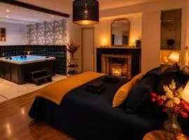 Romantique room St Michel de Lanes (love room)