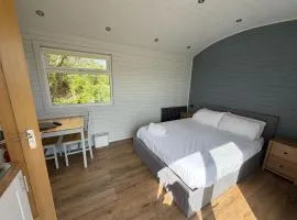 The Rabbit's Rest, Shepard's Hut