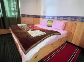 Kalzang homestay