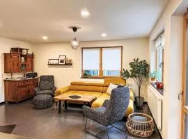 Holiday Home Schönes Ferienhaus in Neundorf mit Großer Terrasse by Interhome