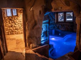 Cappadocia Nar Cave House & Swimming Pool，位于内夫谢希尔的酒店