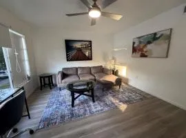 Location Lake Eola View 1 Bedroom condo