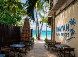 Iwayan Beach Resort，位于邦劳的酒店
